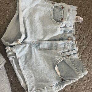 Levi’s 501 shorts